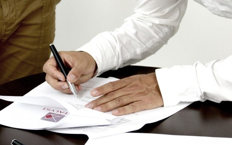 Hợp đồng thử việc thông dung cần có những nội dung gì?